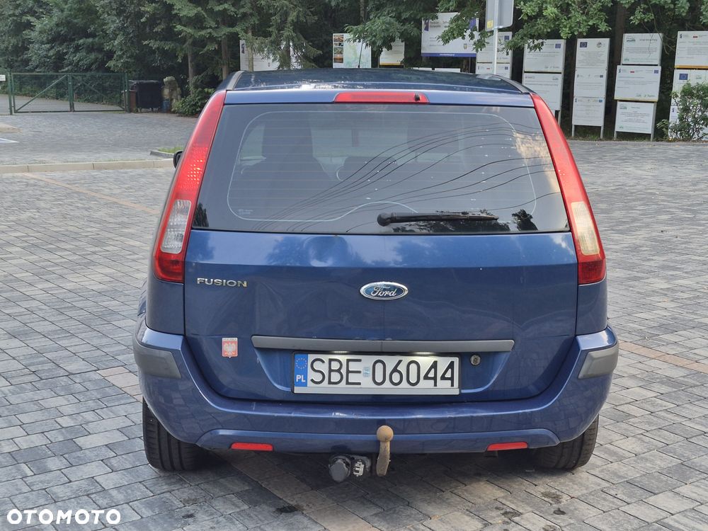 Ford Fusion - 3