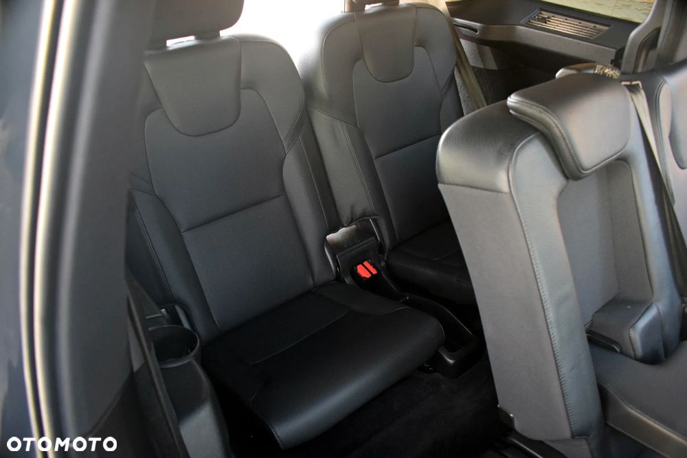 Volvo XC 90 T8 AWD Plug-In Hybrid Inscription 7os - 22