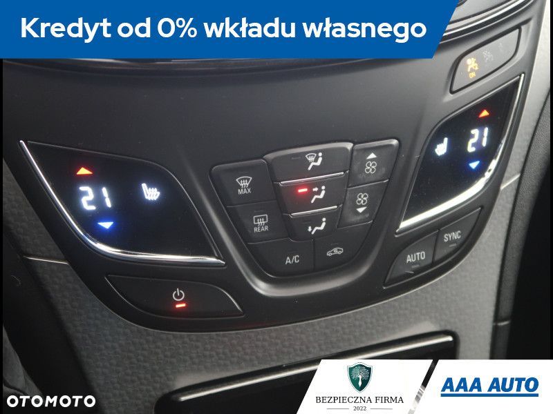 Opel Insignia - 13