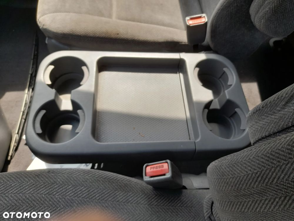 KIA CARNIVAL 2,9  crdi pokrywa zaworów - 5