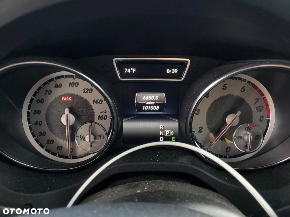 Mercedes-Benz CLA - 10