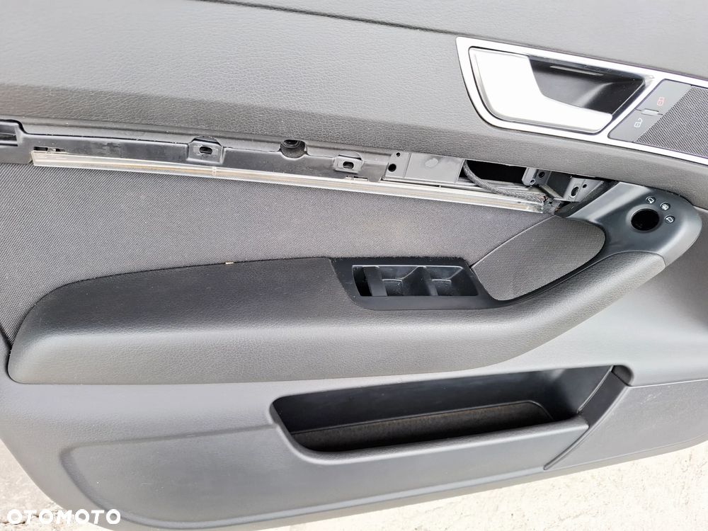 Boczki Drzwi Komplet Czarne Ambiente Audi A6 C6 Kombi/Sedan - 7