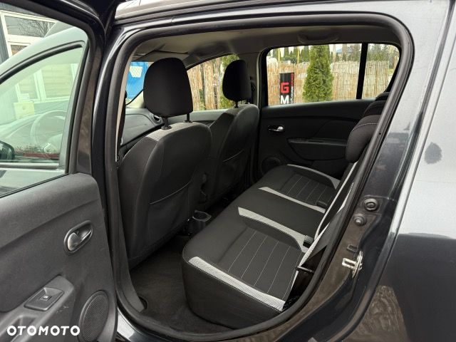 Dacia Sandero Stepway TCe 90 Easy-R S&S Celebration - 23