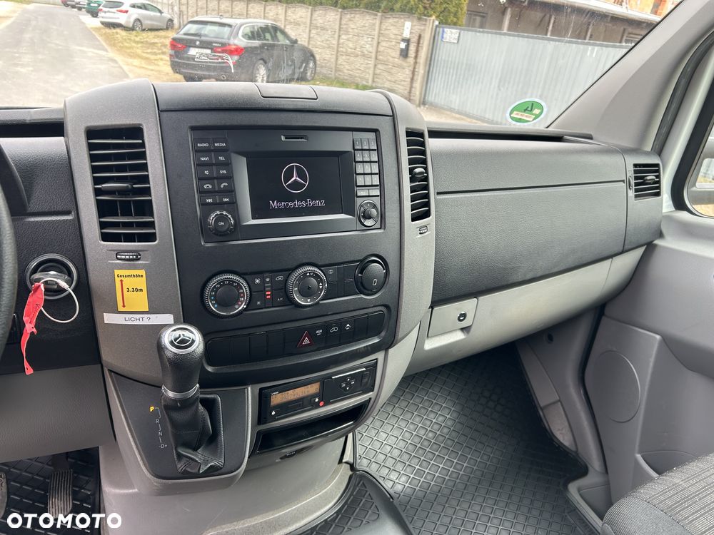 Mercedes-Benz Sprinter 519 V6 3.0 CDI MAXI - 6