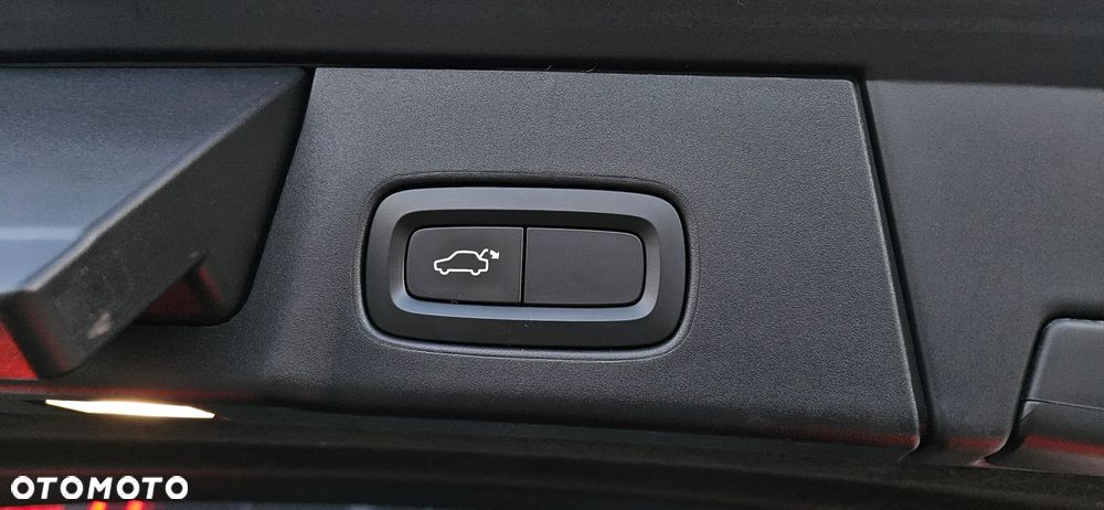 Volvo V90 D4 Geartronic Inscription - 17