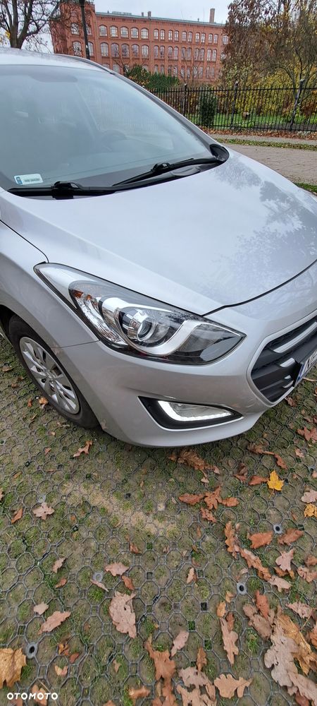 Hyundai i30 1.4 CRDi Classic + - 4