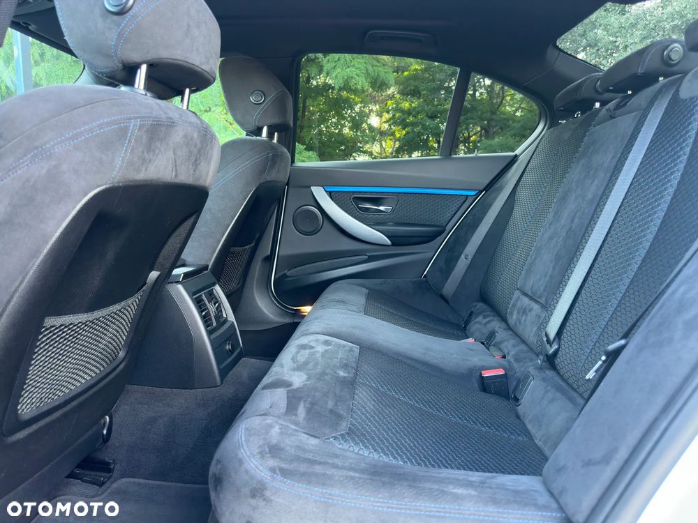 BMW Seria 3 330i xDrive M Sport Sport - 20