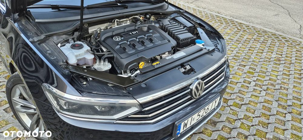 Volkswagen Passat Variant 2.0 TDI 4Mot Elegance DSG - 36