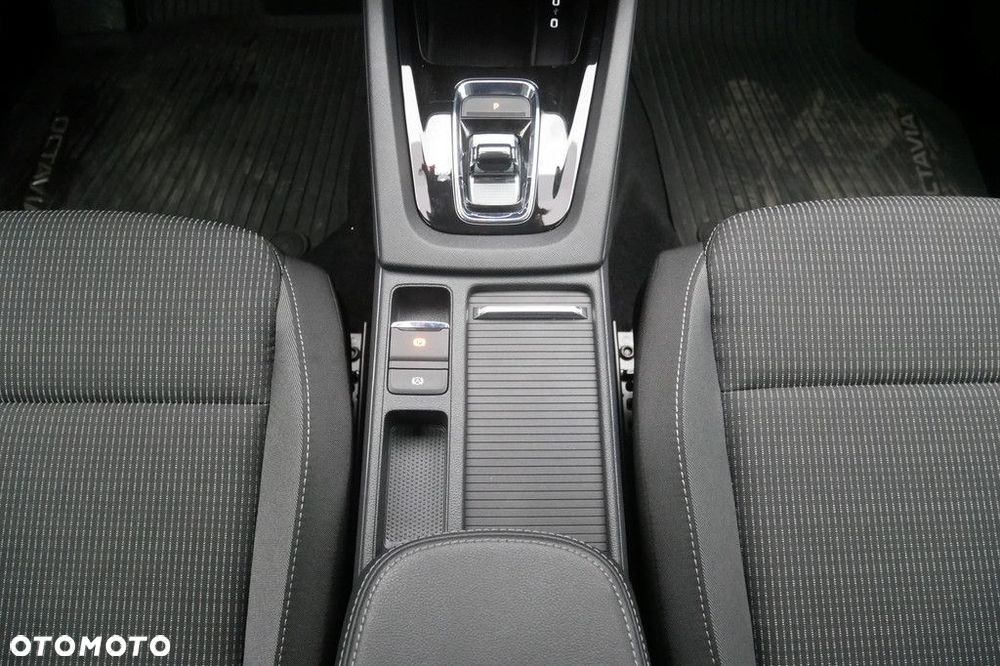 Skoda Octavia - 11