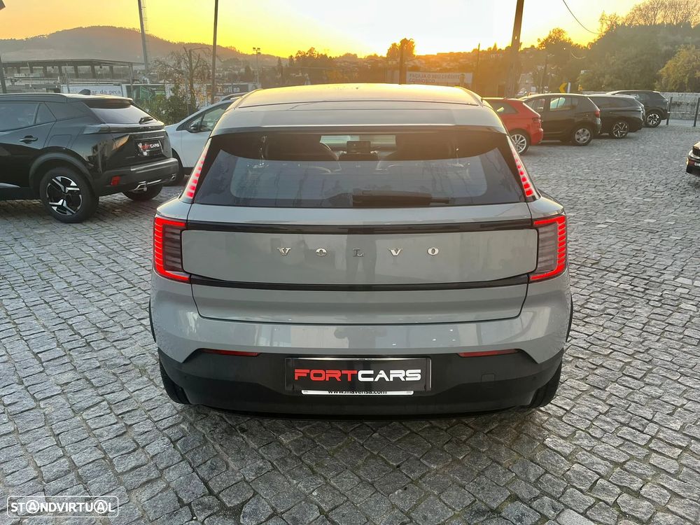 Volvo EX30 69 kWh Single Motor Extended Range Ultra - 10