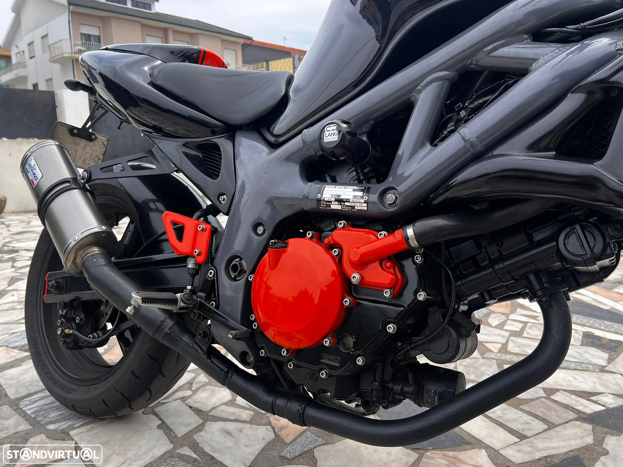 Suzuki SV - 4