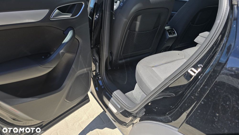 Audi Q3 2.0 TDI Sport - 14