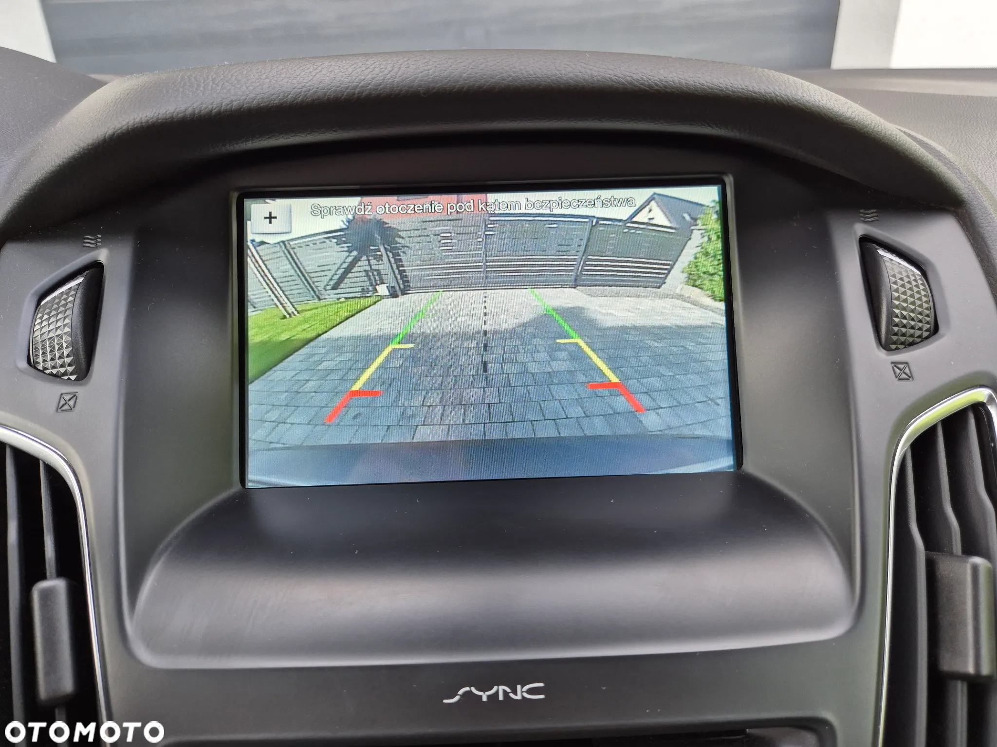 Ford Focus 1.5 EcoBoost Titanium ASS - 6