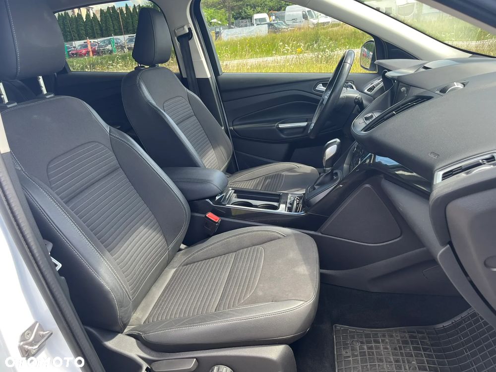 Ford Kuga 2.0 TDCi 4WD Titanium - 11
