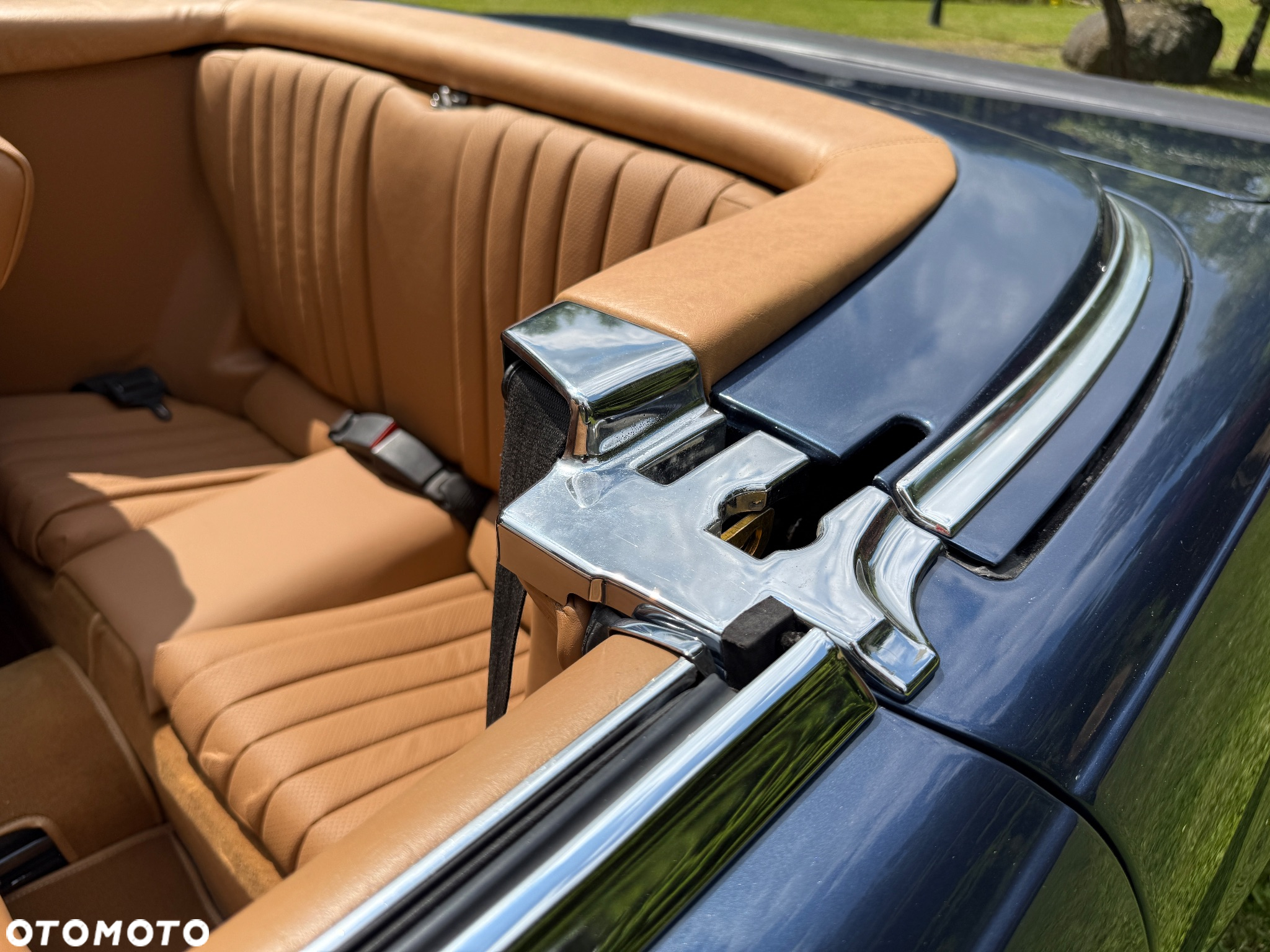 Mercedes-Benz SL - 22