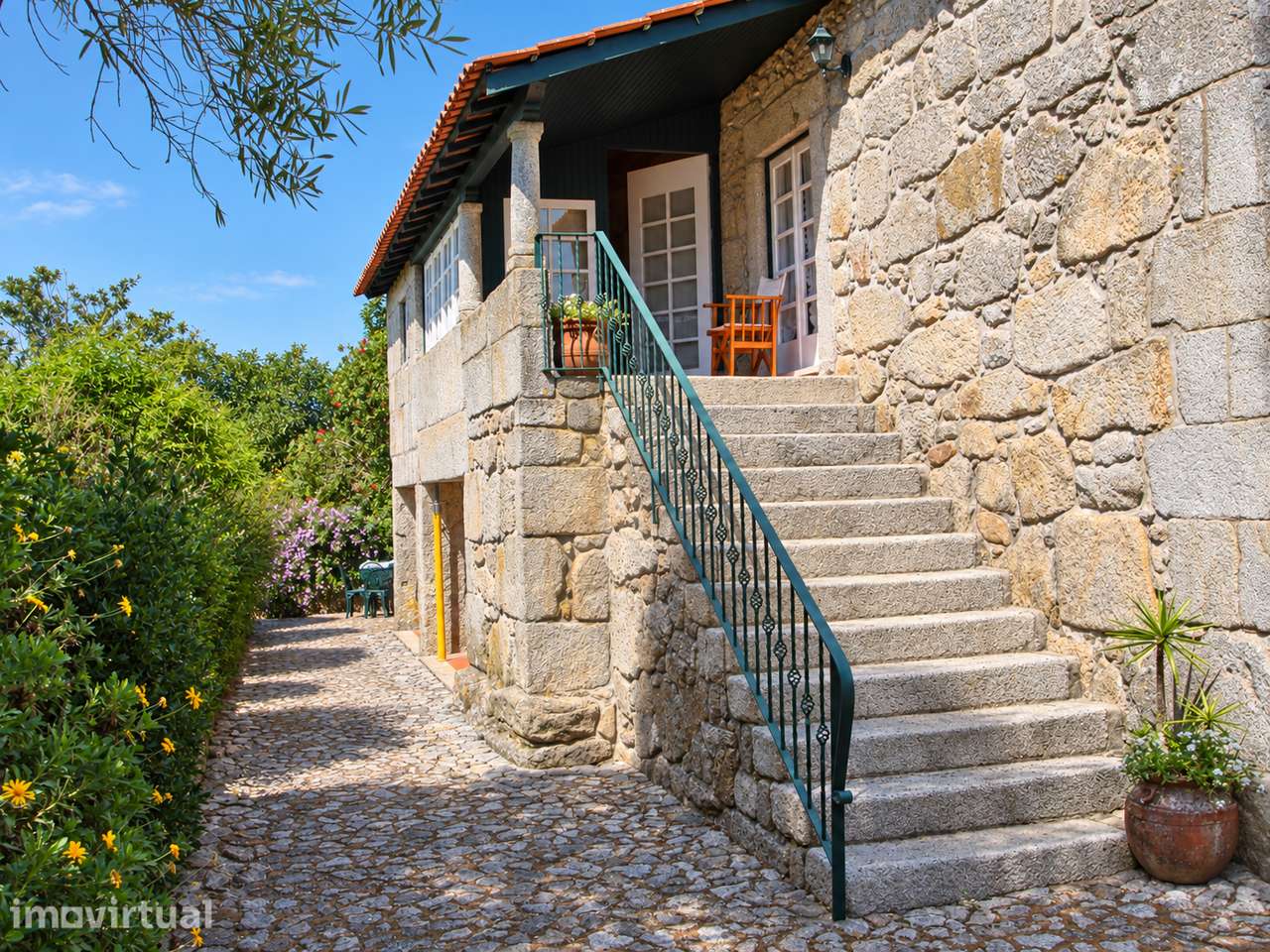 Moradia T3 em Pedra com Piscina, Mazarefes, Viana do Castelo - Grande imagem: 2/4
