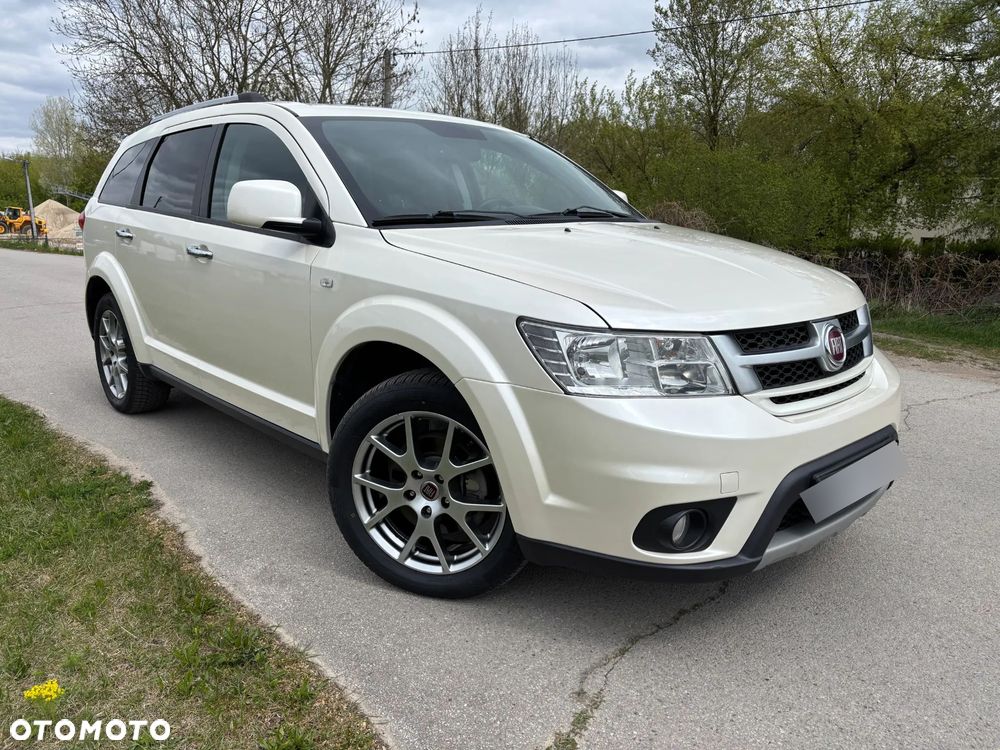 Fiat Freemont 2.0 Multijet 16V DPF Automatik Allrad Lounge - 1