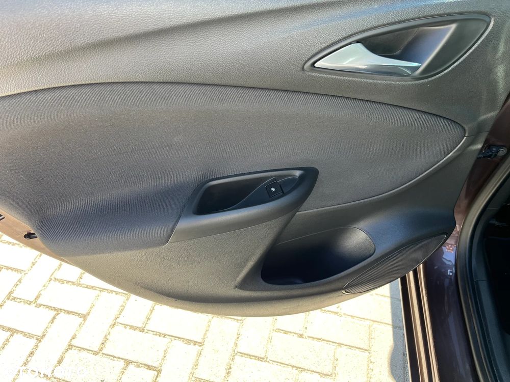 Opel Astra 1.6 D (CDTI) Edition - 16