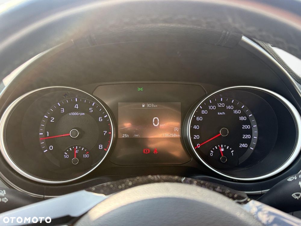 Kia Ceed - 20