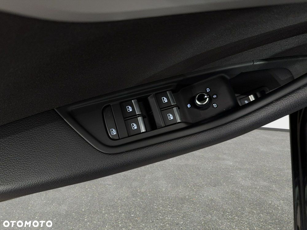 Audi A4 Limousine - 30