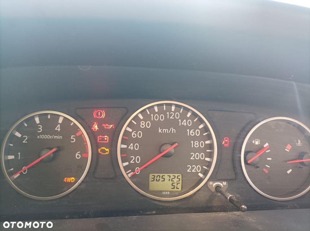 Nissan X-Trail 2.2 dCi Comfort - 11