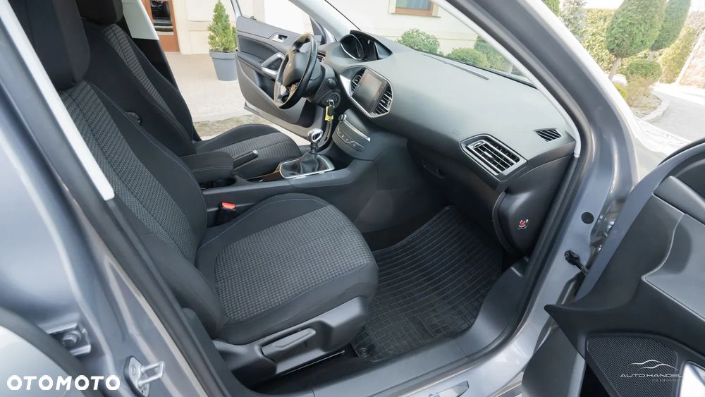 Peugeot 308 PureTech 110 Stop & Start Style - 25