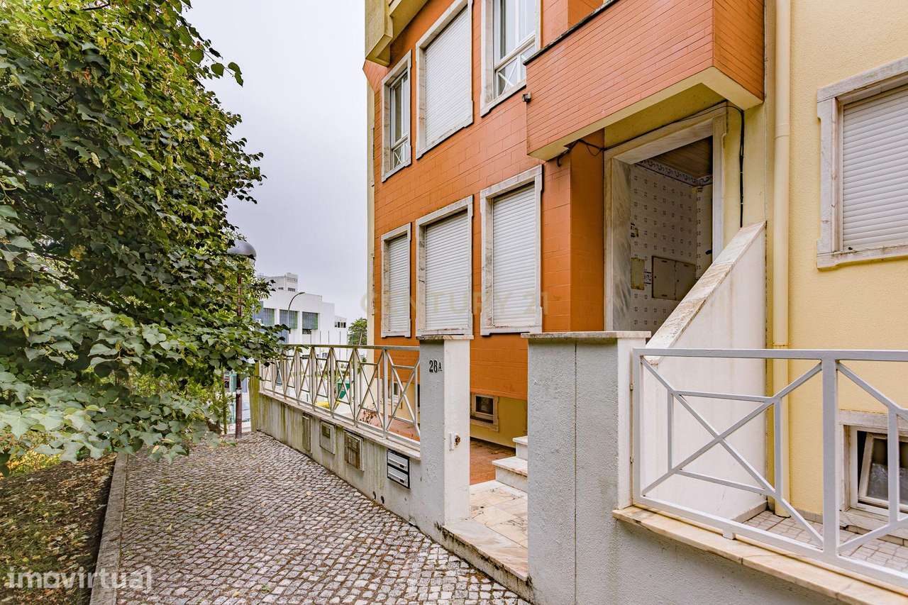 T4 Duplex no Lourel com vista para o Palácio Nacional de Sintra - Grande imagem: 5/53