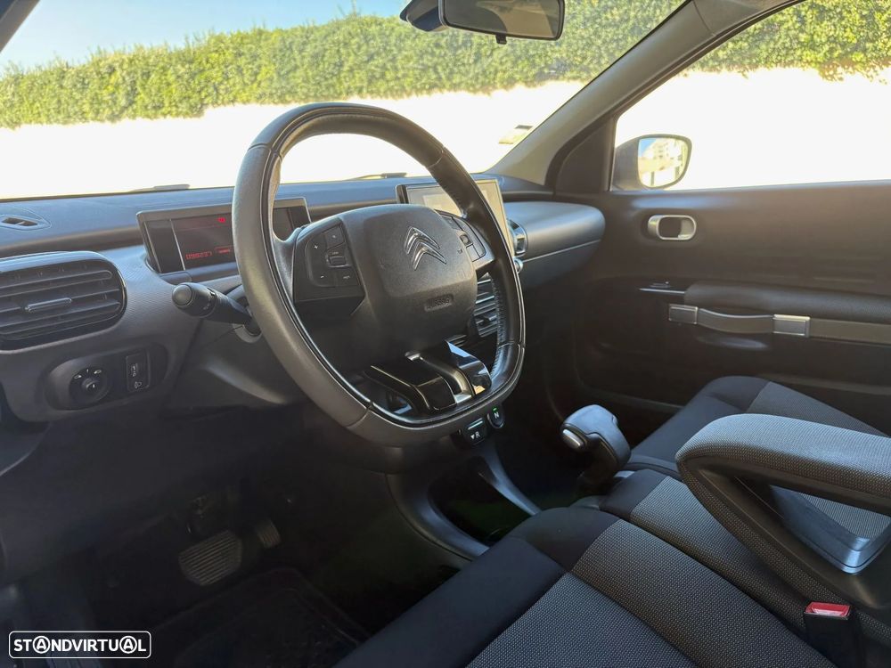 Citroën C4 Cactus 1.6 BlueHDi Shine ETG6 - 21