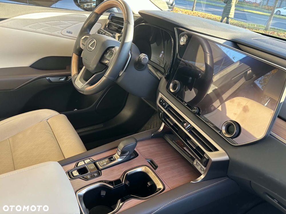 Lexus RX - 20