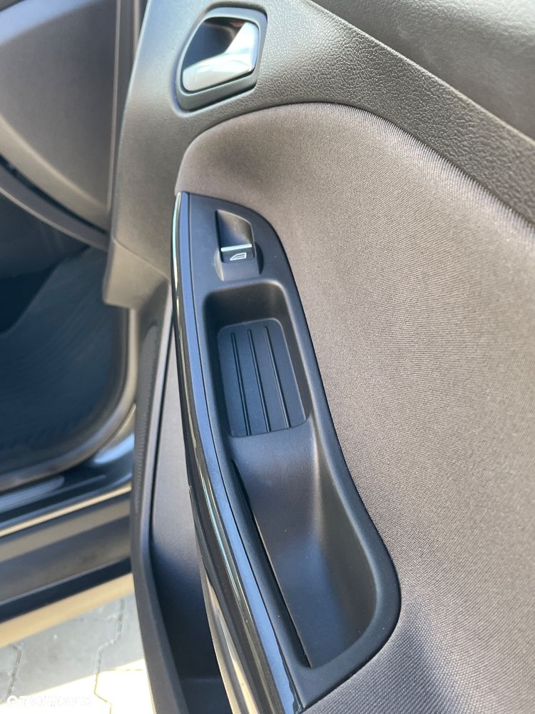 Ford Focus 1.5 EcoBoost Titanium ASS - 12