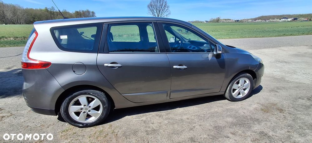 Renault Grand Scenic - 7