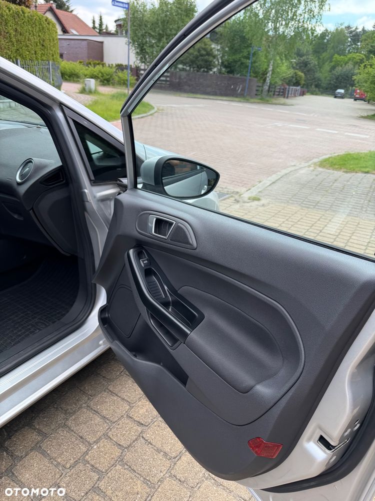 Ford Fiesta 1.0 EcoBoost SYNC Edition - 9