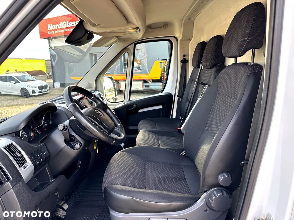 Opel MOVANO - 28