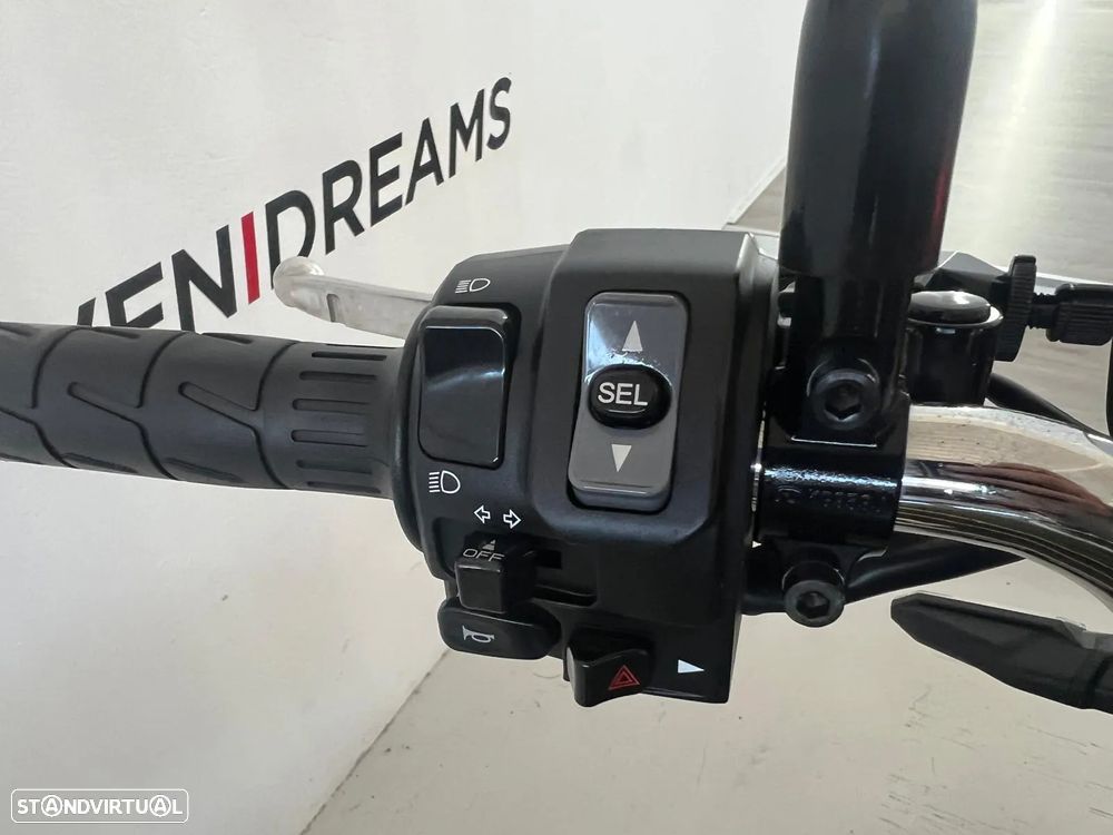 Kawasaki Z 900RS - 15