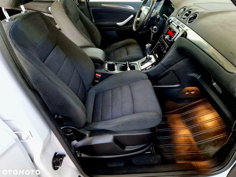 Ford S-Max 2.0 TDCi DPF Titanium MPS6 - 17