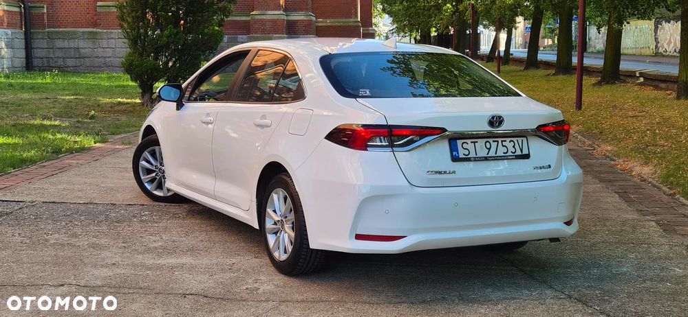 Toyota Corolla 1.8 Hybrid Comfort - 10