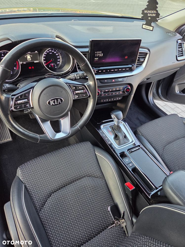 Kia XCeed 1.6 T-GDI L Business Line DCT - 14