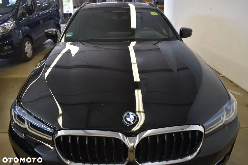 BMW Seria 5 530e M Sport sport - 12