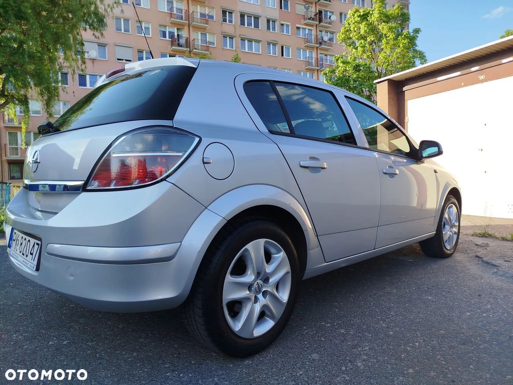 Opel Astra 1.6 Enjoy - 6