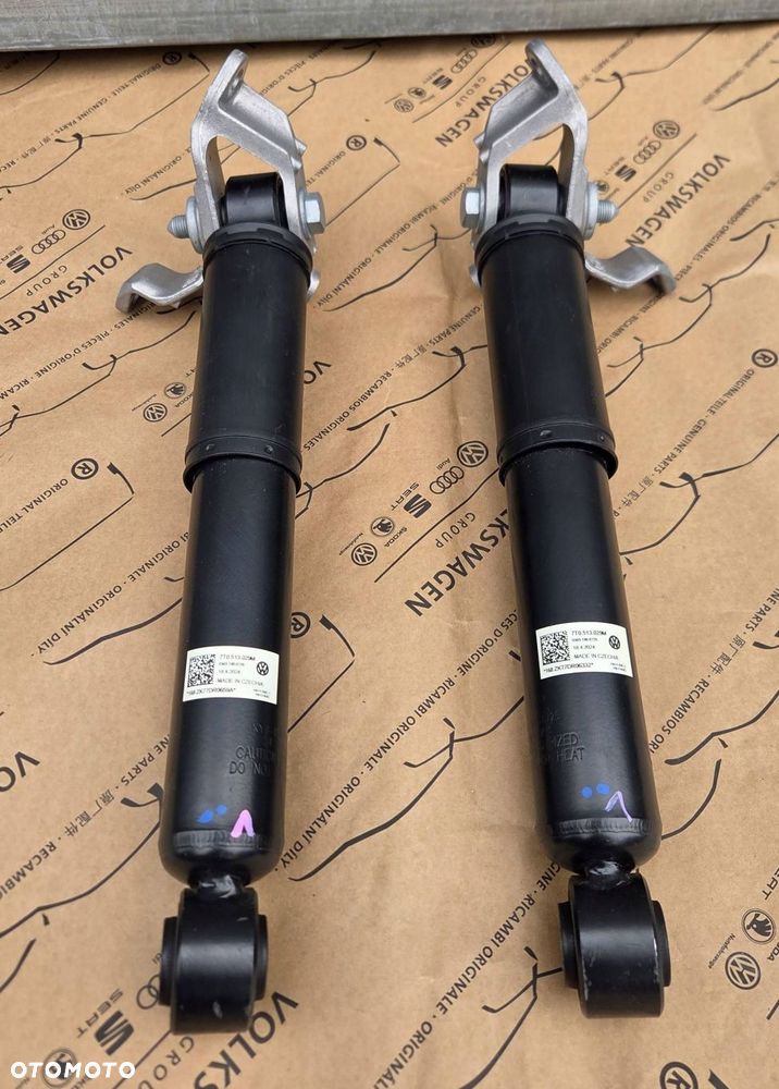 volkswagen multivan t7 amortyzator tylny tył prawy prawa 7t0513029m - 1