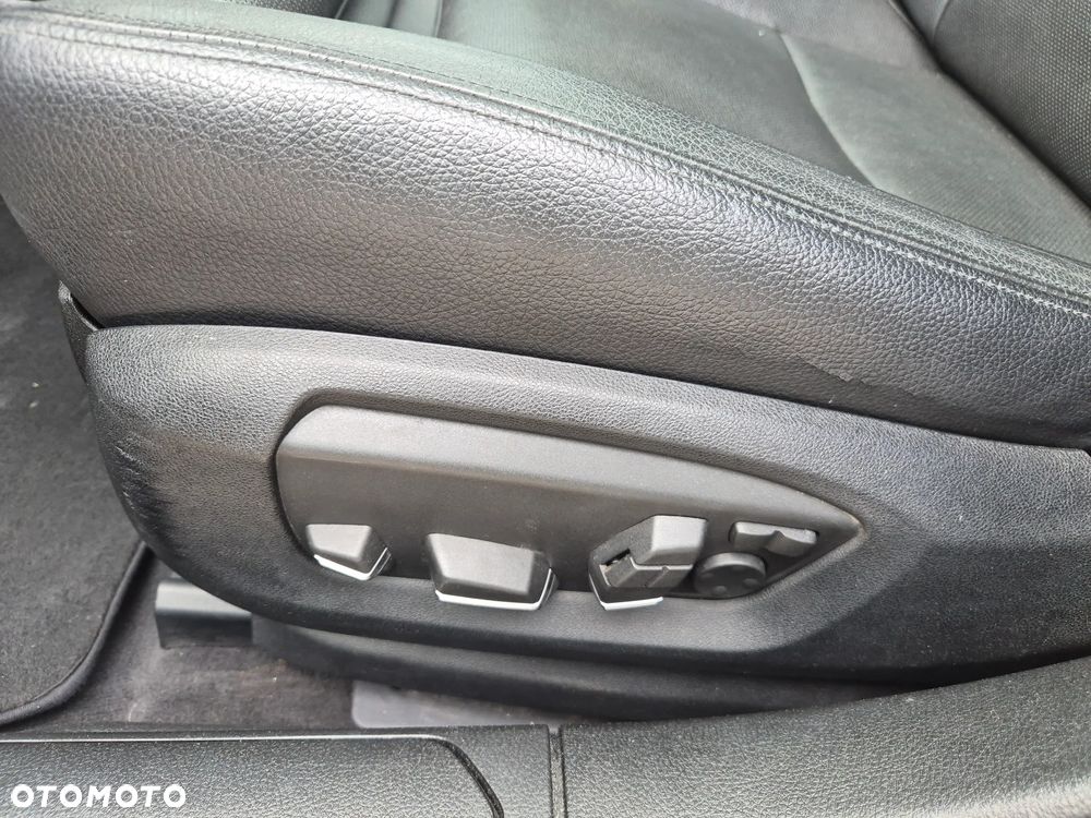 BMW Seria 7 740i - 6