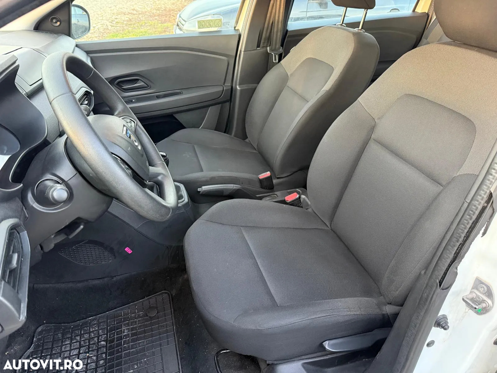 Dacia Jogger 7 locuri TCe 110 Essential - 22
