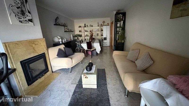 Apartamento T2 com jardim e terraço em Vila Nova de Gaia - Grande imagem: 3/12