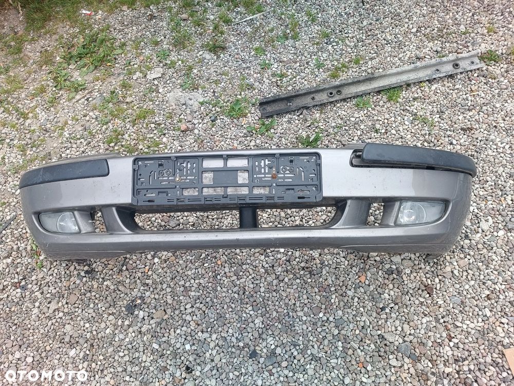 volvo v40 i lift 2004r zderzak przód przedni  szary - 1