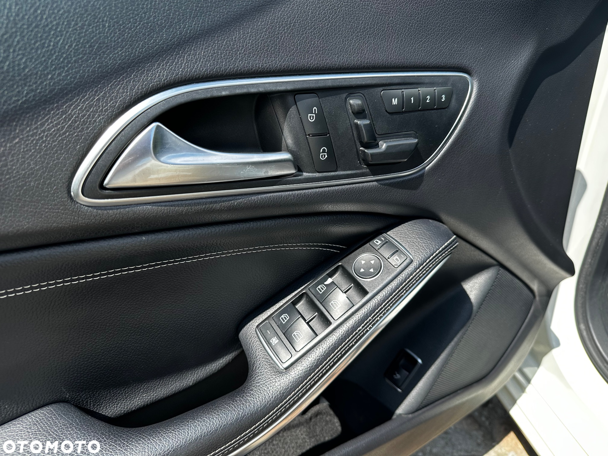 Mercedes-Benz CLA 250 4-Matic - 9
