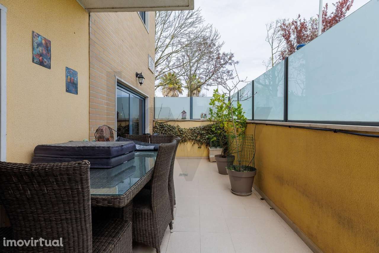 Apartamento T2 com suíte e 2 terraços - Grande imagem: 4/21