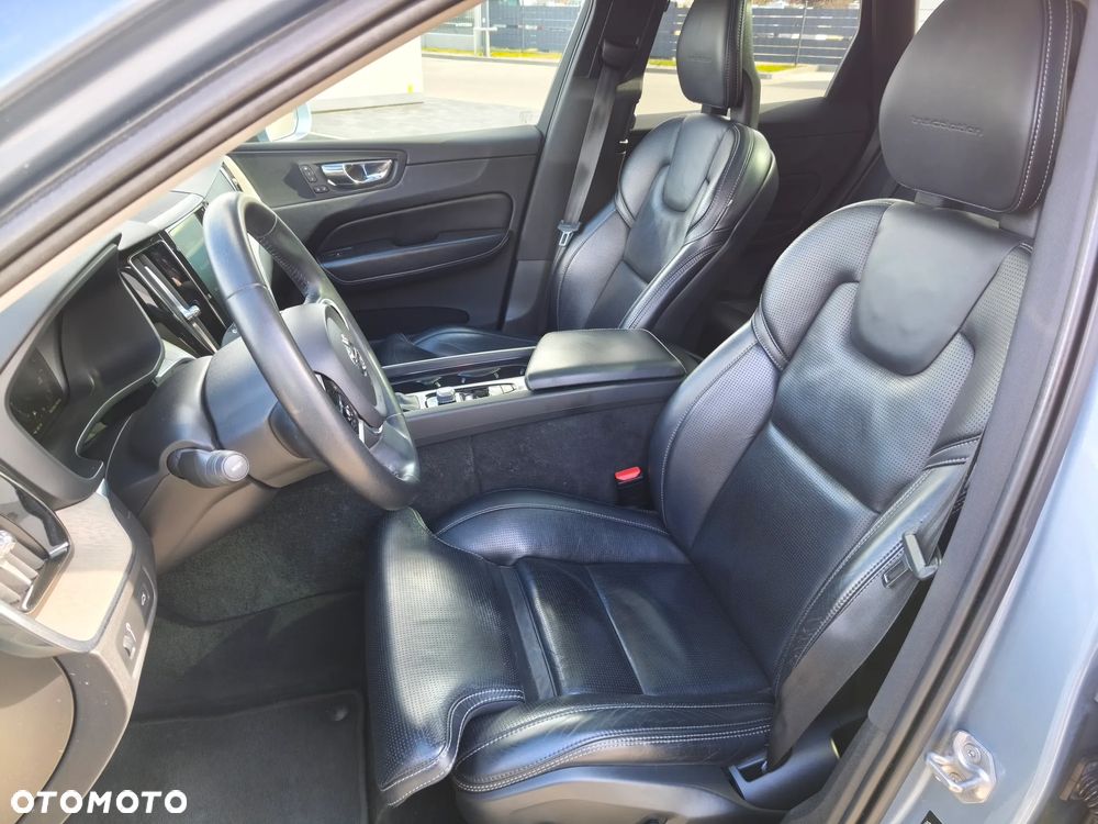 Volvo XC 60 T5 GPF AWD Inscription - 12