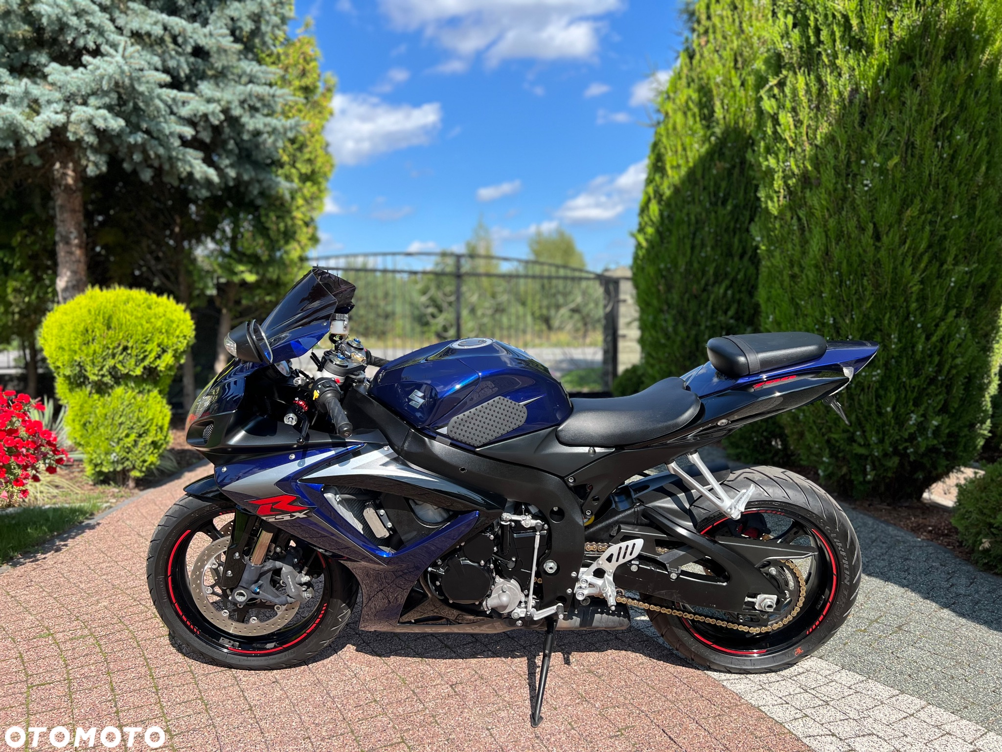 Suzuki GSX-R - 22