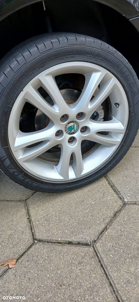 Skoda Roomster 1.6 16V Comfort PLUS EDITION - 19