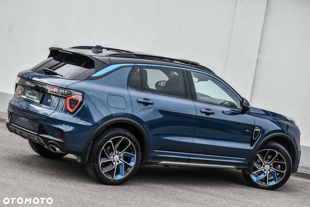 Lynk & Co 01 - 9